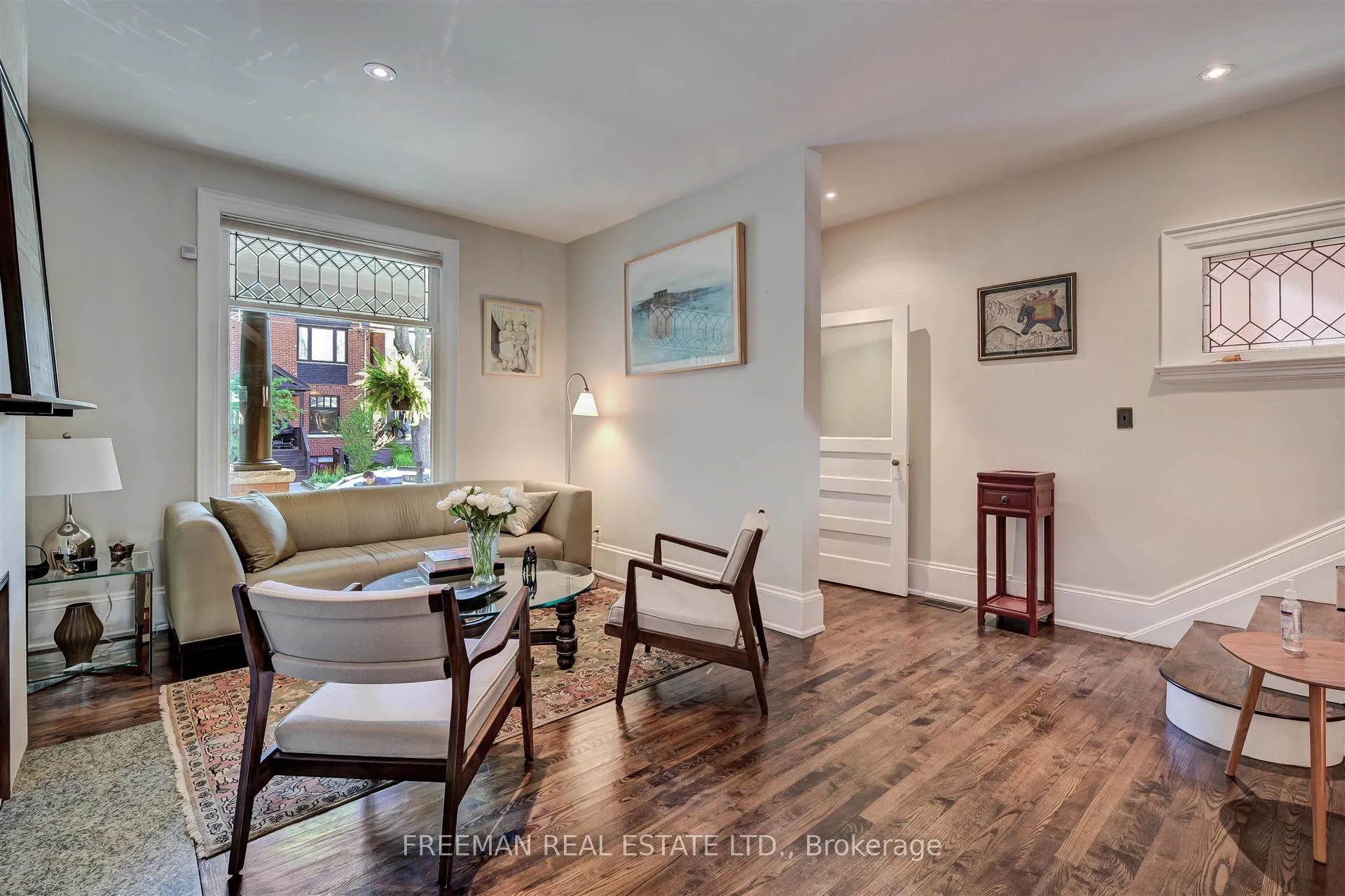 Photo 4 of 579 Palmerston Avenue, Toronto, The Annex — HOMEH