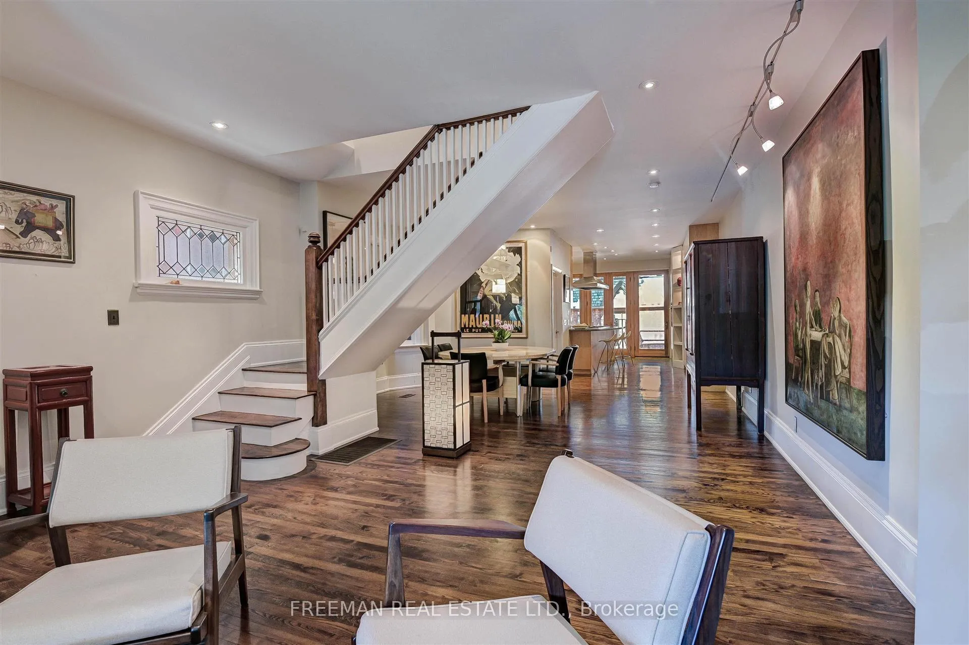 Photo 7 of 579 Palmerston Avenue, Toronto, The Annex — HOMEH