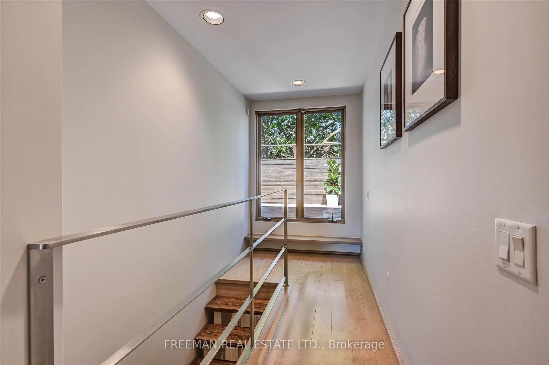 Photo 20 of 579 Palmerston Avenue, Toronto, The Annex — HOMEH