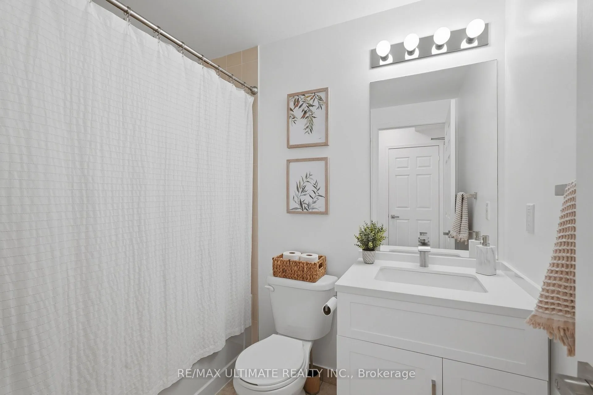 Photo 11 of Unit 801, 15 James Finlay Way, North York, Downsview-Roding-CFB — HOMEH