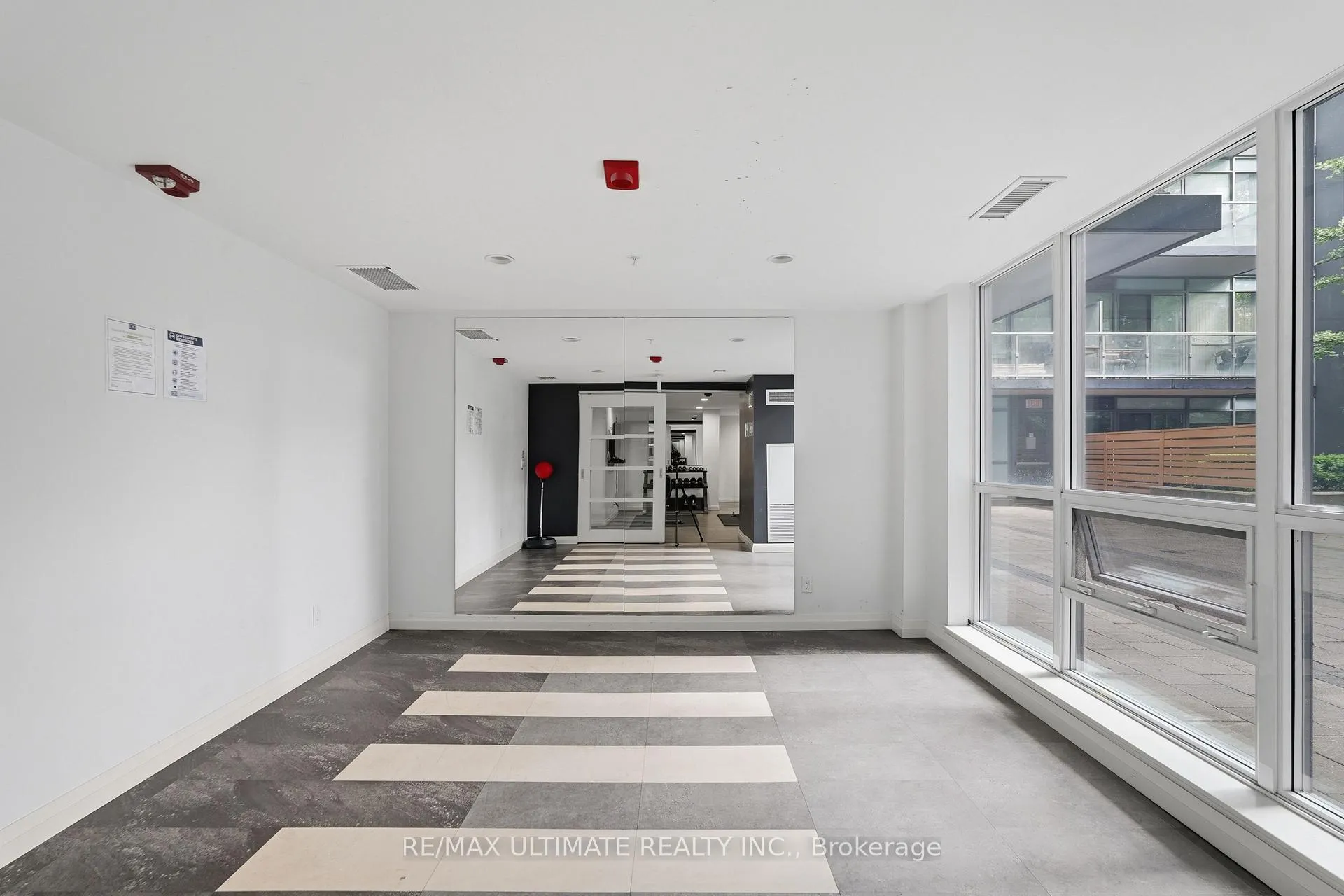 Photo 26 of Unit 801, 15 James Finlay Way, North York, Downsview-Roding-CFB — HOMEH