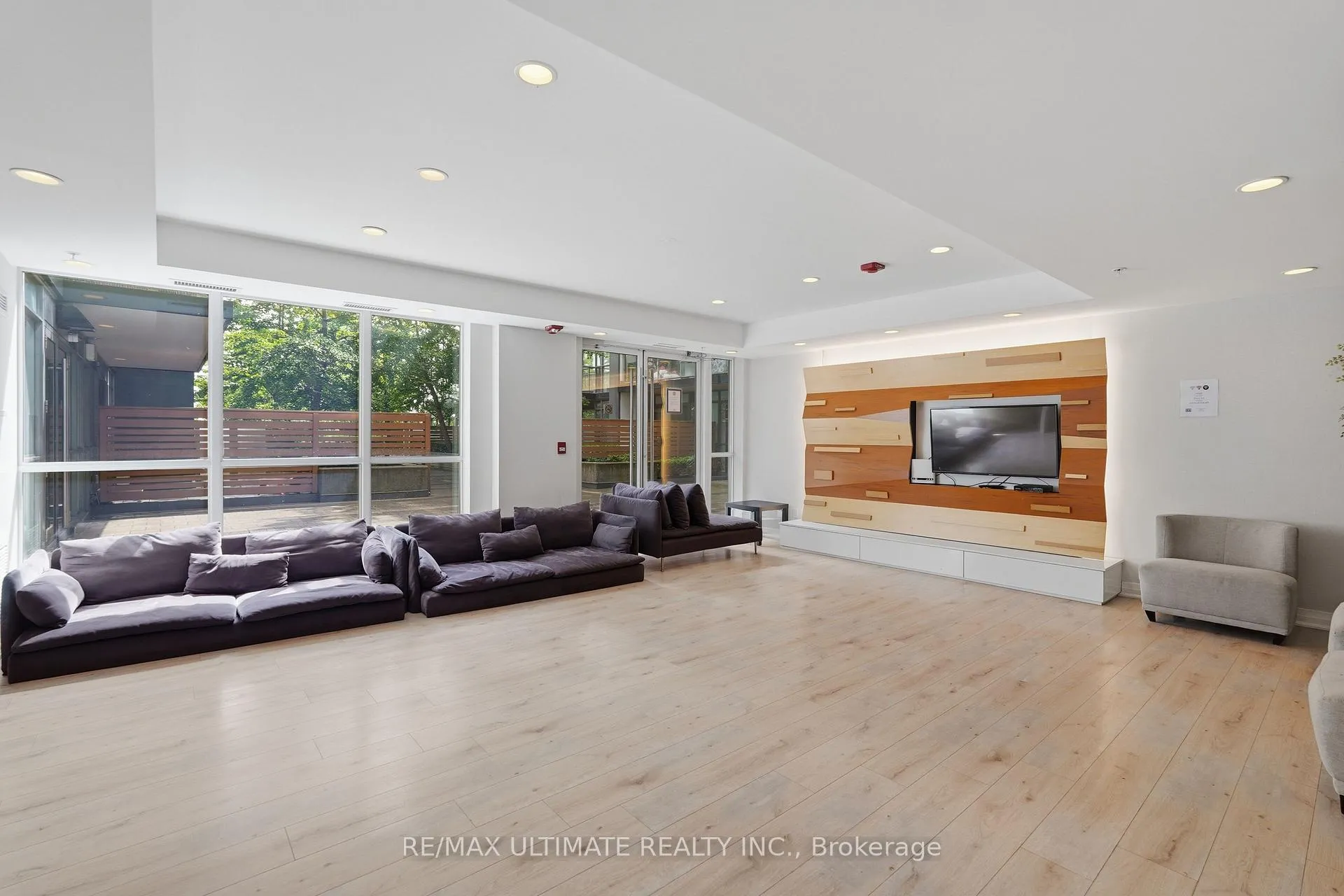 Photo 27 of Unit 801, 15 James Finlay Way, North York, Downsview-Roding-CFB — HOMEH