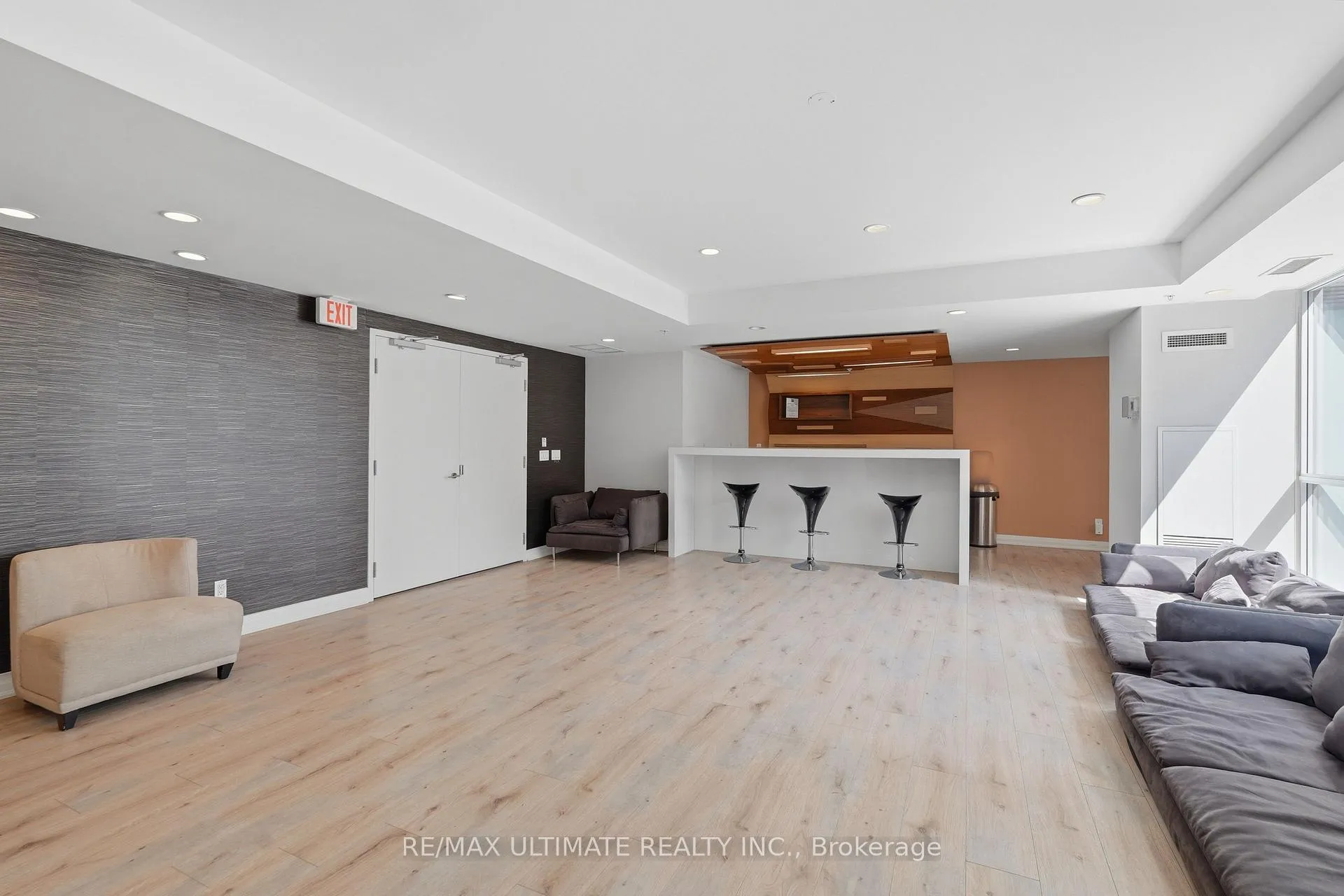 Photo 28 of Unit 801, 15 James Finlay Way, North York, Downsview-Roding-CFB — HOMEH