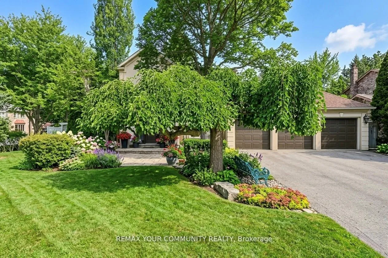 Photo 2 of 30 Deanbank Drive, Markham, Thornhill — HOMEH