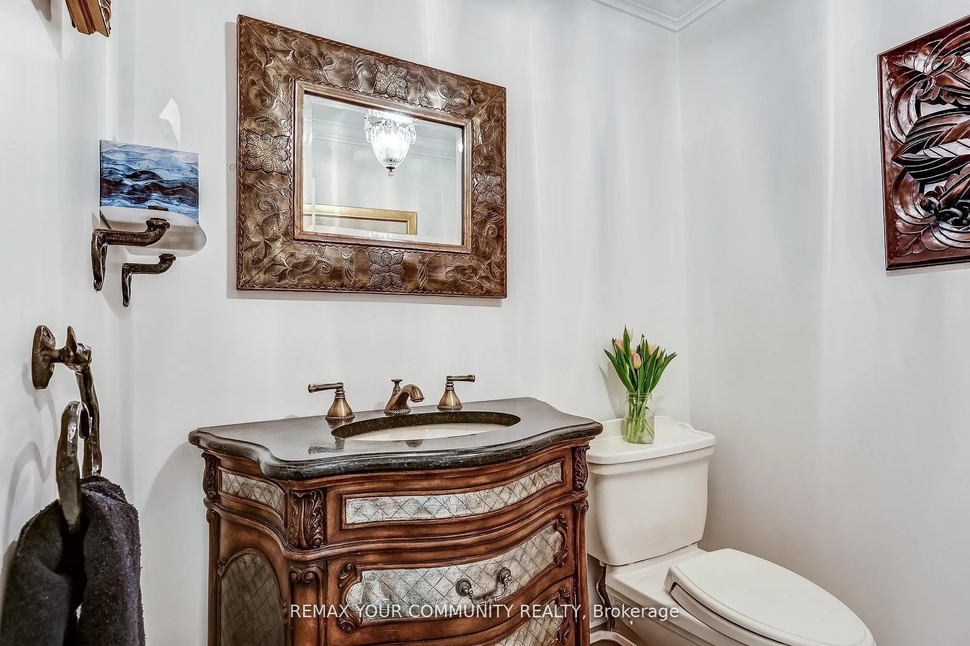 Photo 8 of 30 Deanbank Drive, Markham, Thornhill — HOMEH