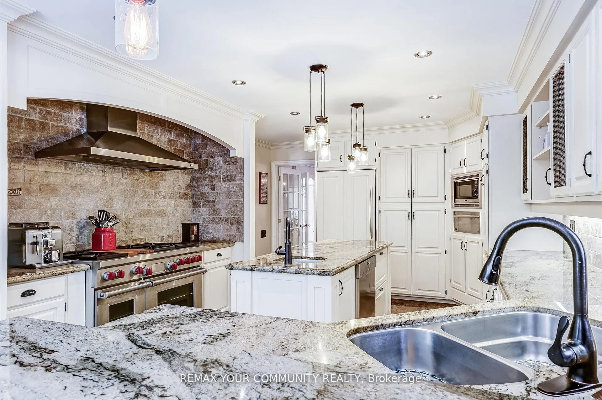 Photo 19 of 30 Deanbank Drive, Markham, Thornhill — HOMEH