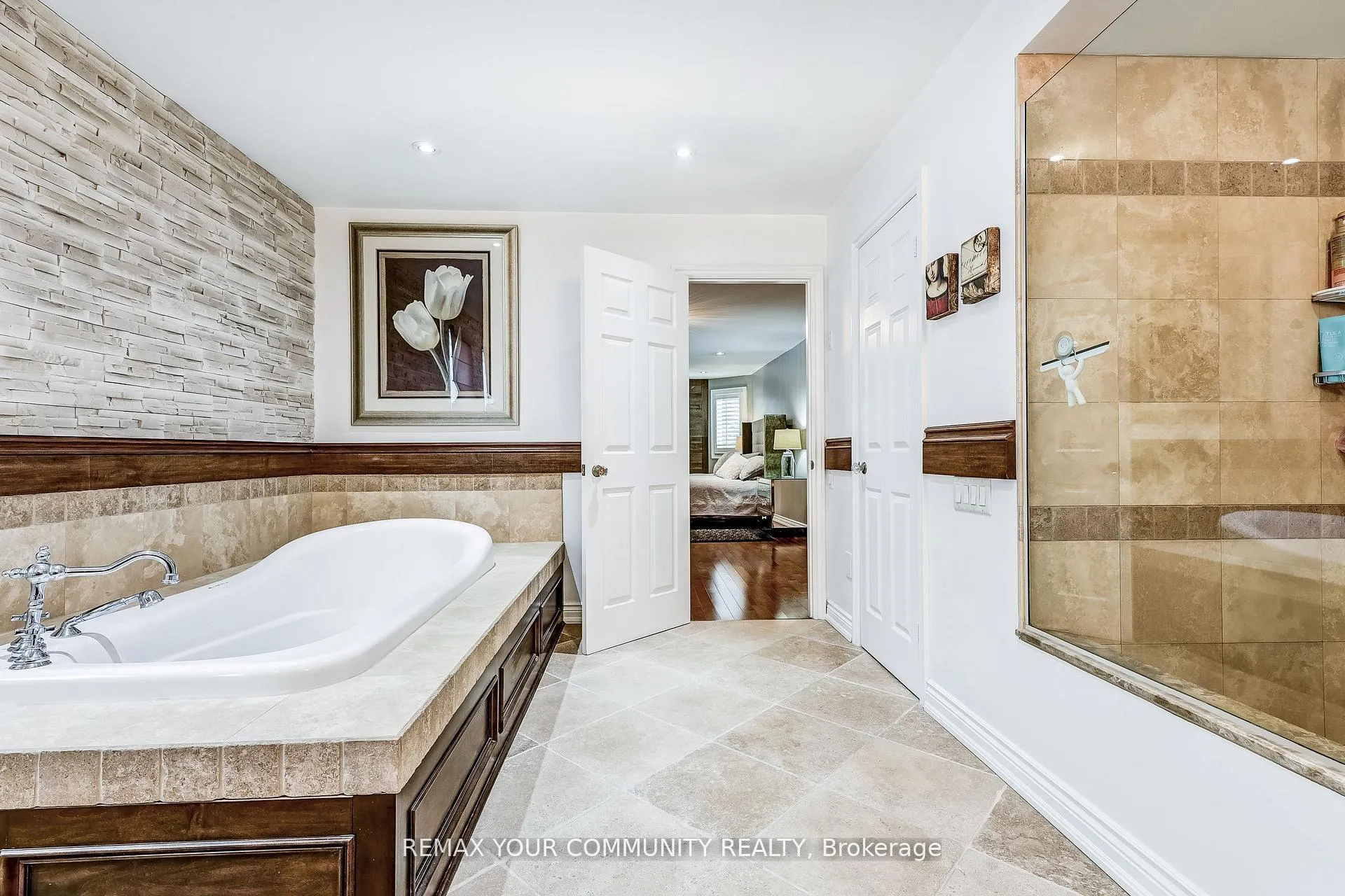 Photo 38 of 30 Deanbank Drive, Markham, Thornhill — HOMEH