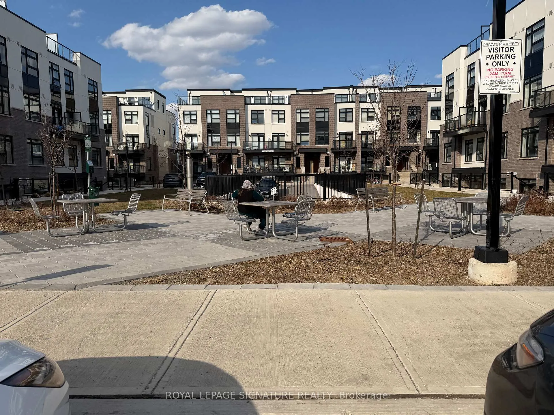 Photo 2 of Unit 124, 1597 Rose Way, Milton, Cobban — HOMEH