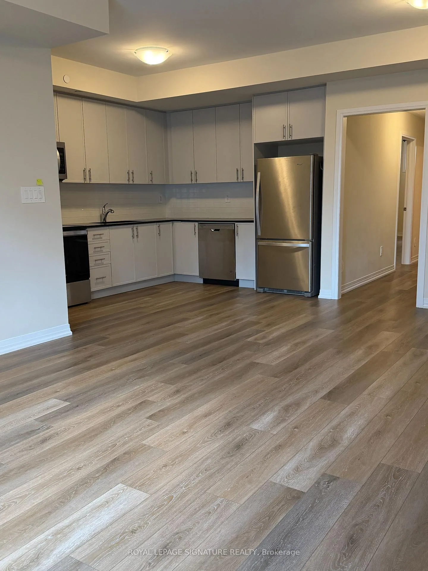 Photo 6 of Unit 124, 1597 Rose Way, Milton, Cobban — HOMEH