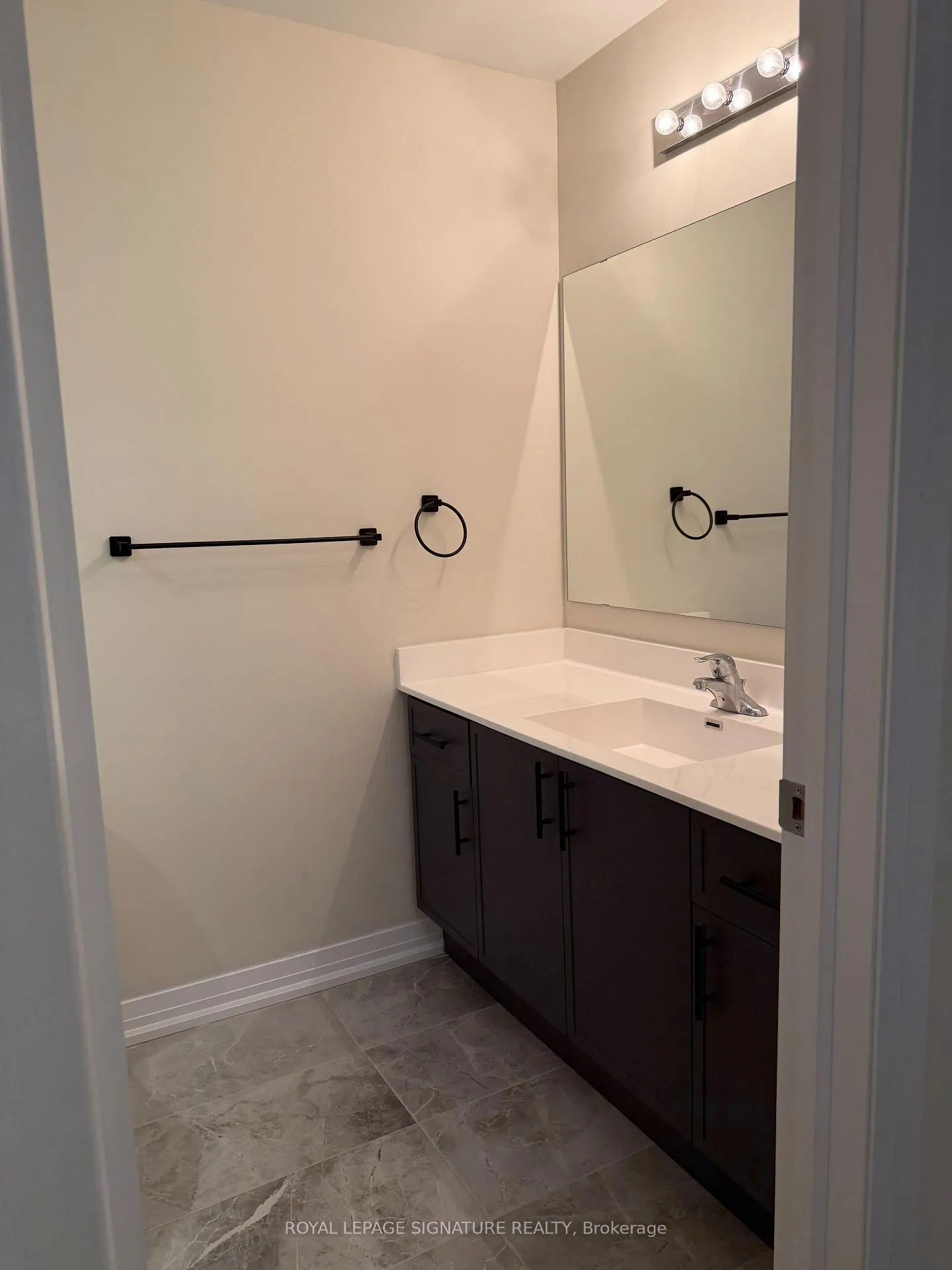 Photo 13 of Unit 124, 1597 Rose Way, Milton, Cobban — HOMEH
