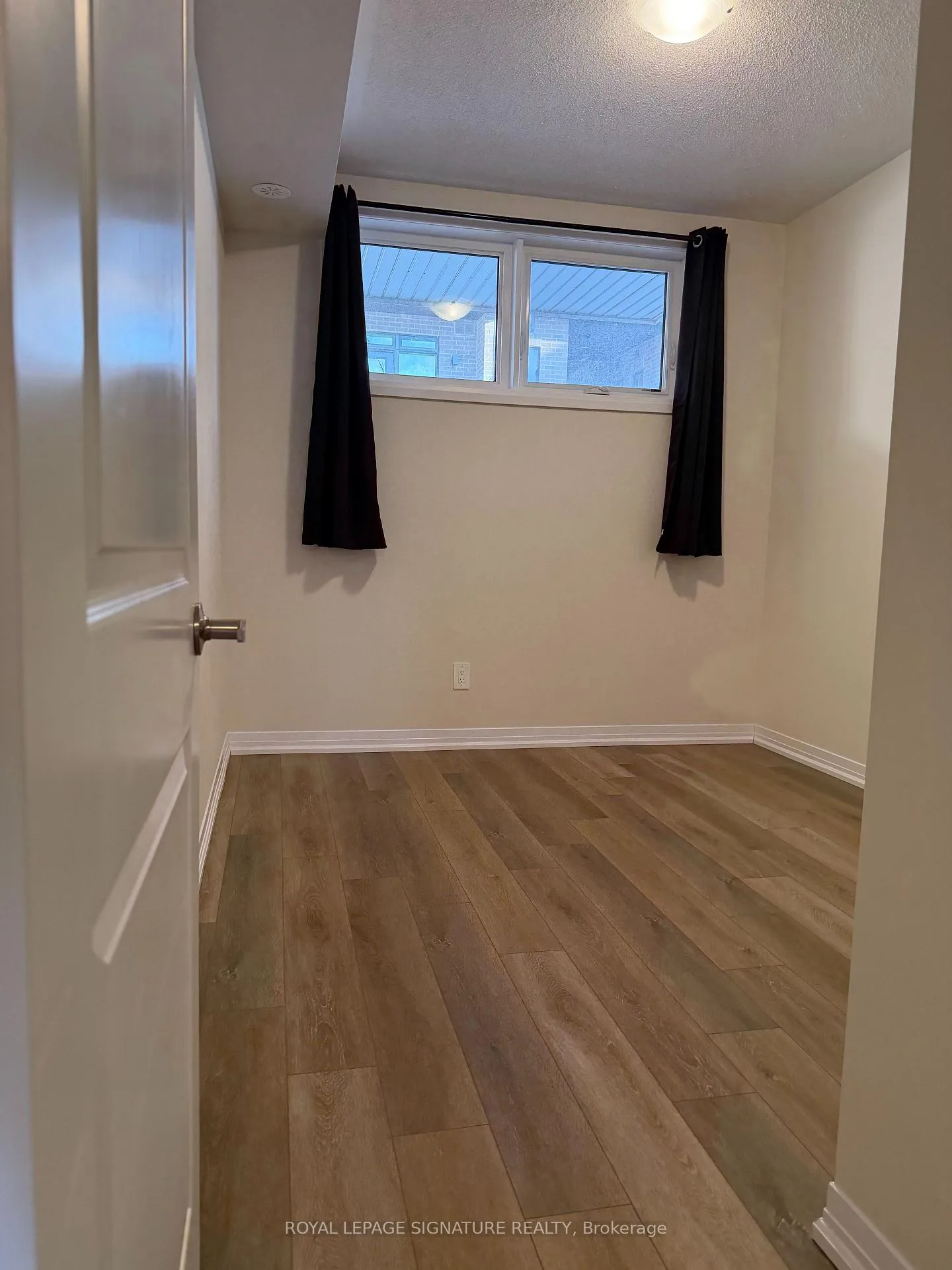 Photo 15 of Unit 124, 1597 Rose Way, Milton, Cobban — HOMEH
