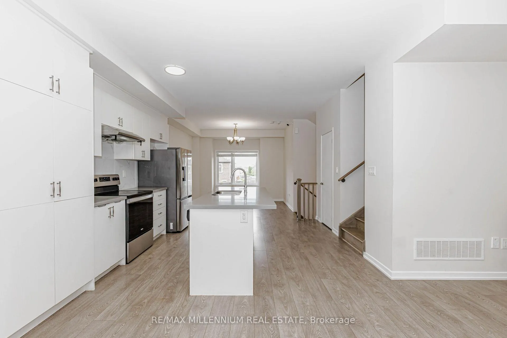 Photo 15 of 11 Lambert Lane, Caledon, Bolton East — HOMEH