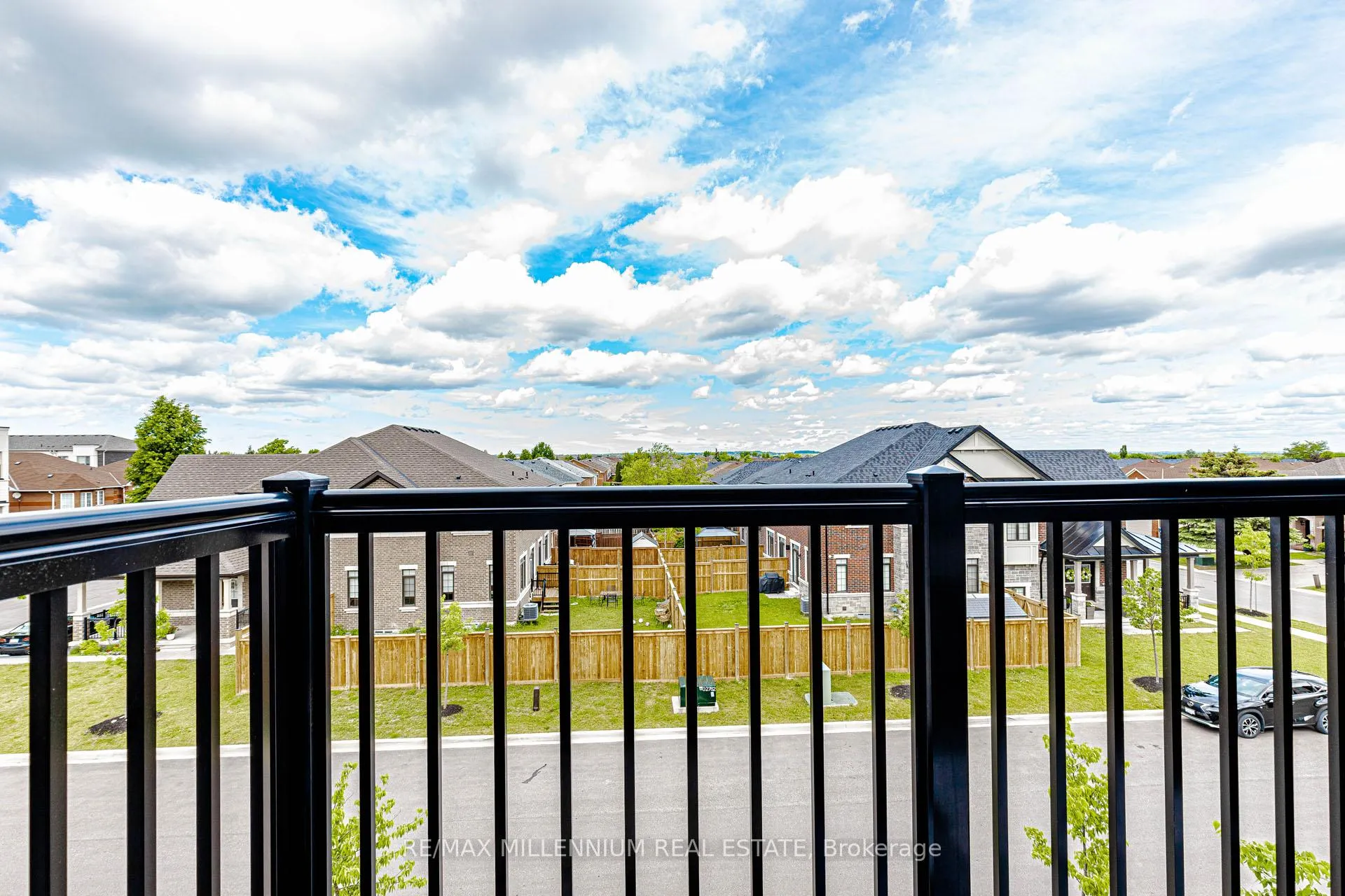 Photo 43 of 11 Lambert Lane, Caledon, Bolton East — HOMEH