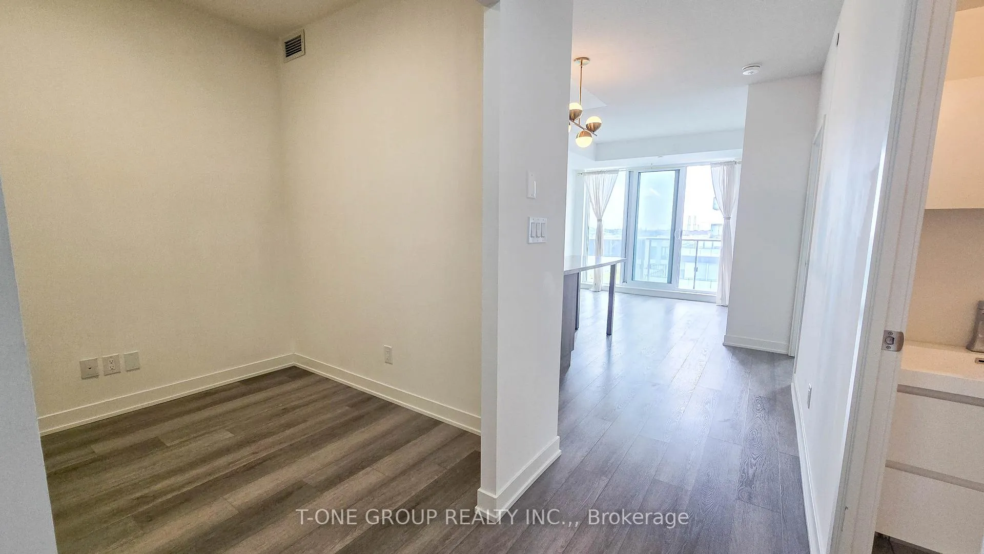 Photo 16 of Unit 1217, 8119 Birchmount Road, Markham, Unionville — HOMEH