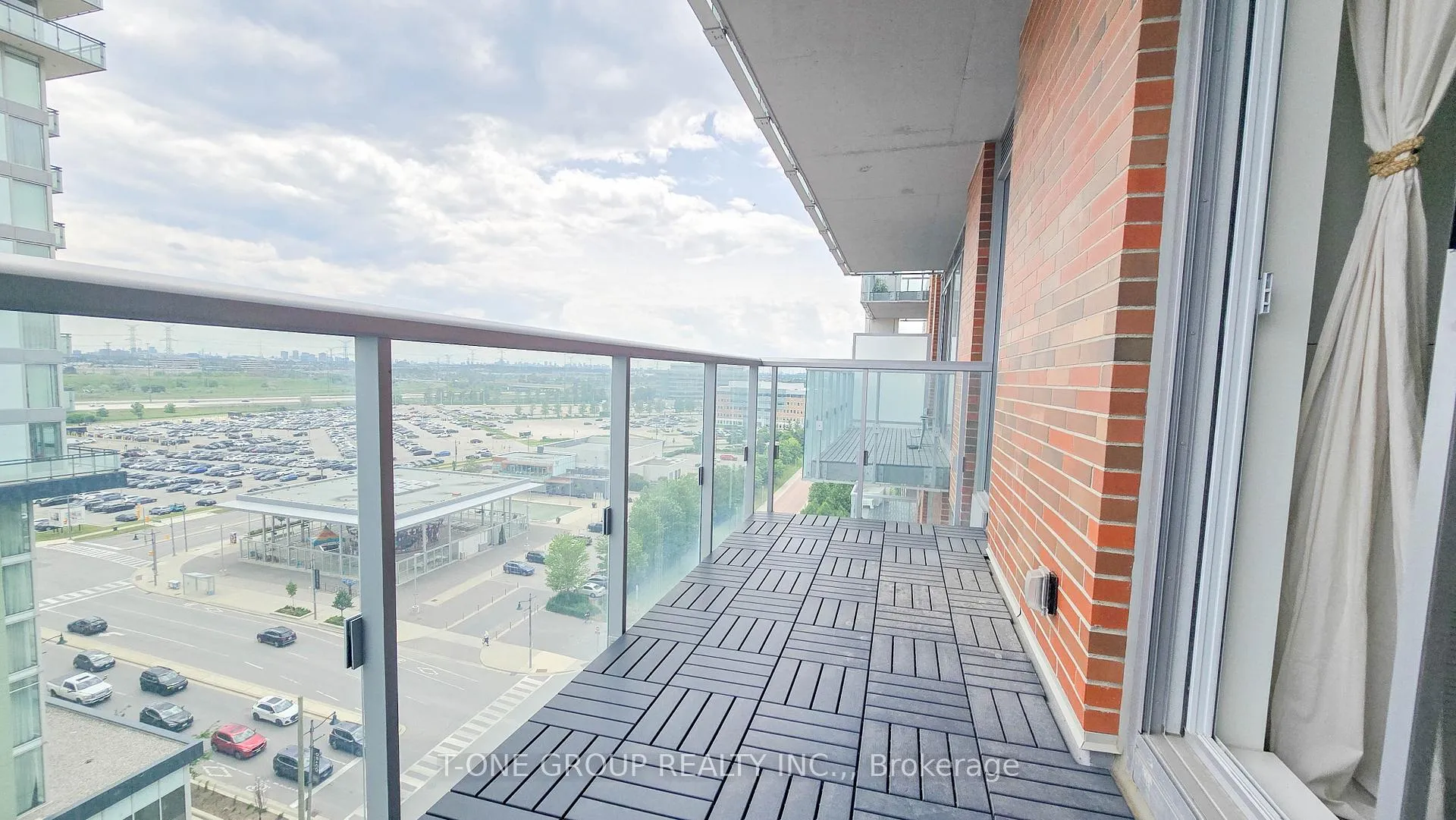 Photo 17 of Unit 1217, 8119 Birchmount Road, Markham, Unionville — HOMEH