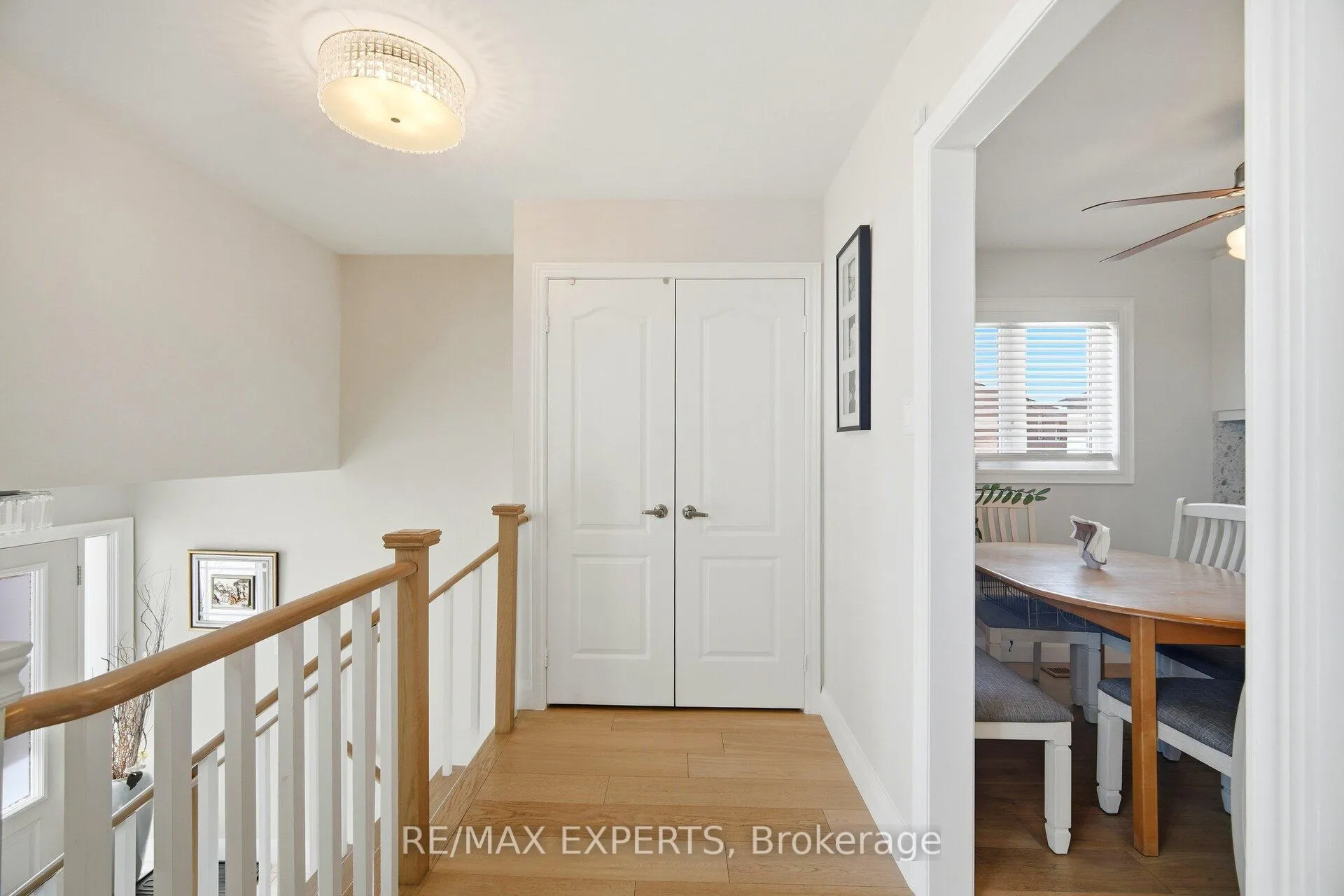 Photo 5 of 75 Corkwood Crescent, Vaughan, Maple — HOMEH