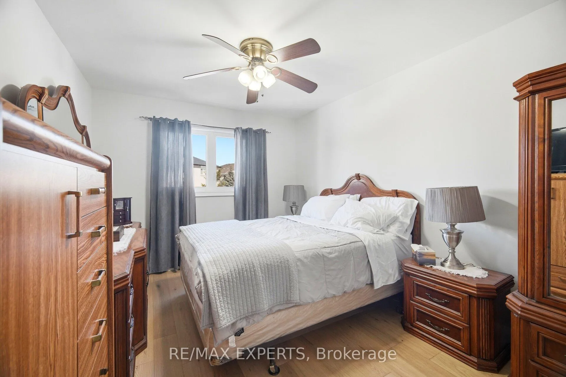 Photo 19 of 75 Corkwood Crescent, Vaughan, Maple — HOMEH