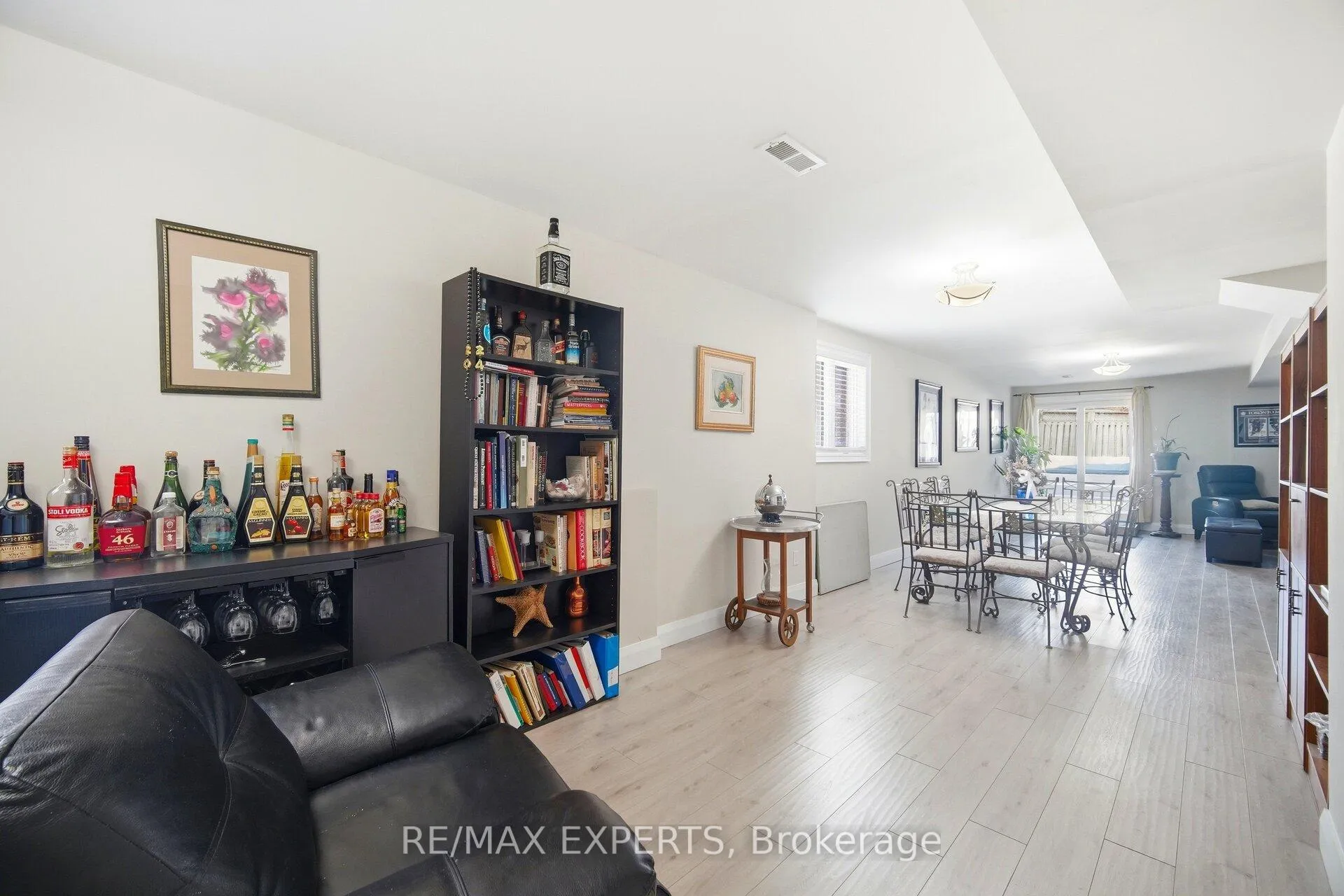 Photo 32 of 75 Corkwood Crescent, Vaughan, Maple — HOMEH
