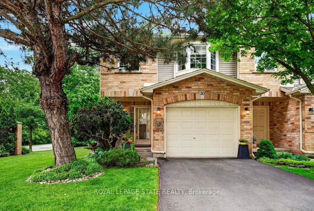 Photo 1 of Unit 30, 44 Frances Avenue, Hamilton, Lakeshore — HOMEH