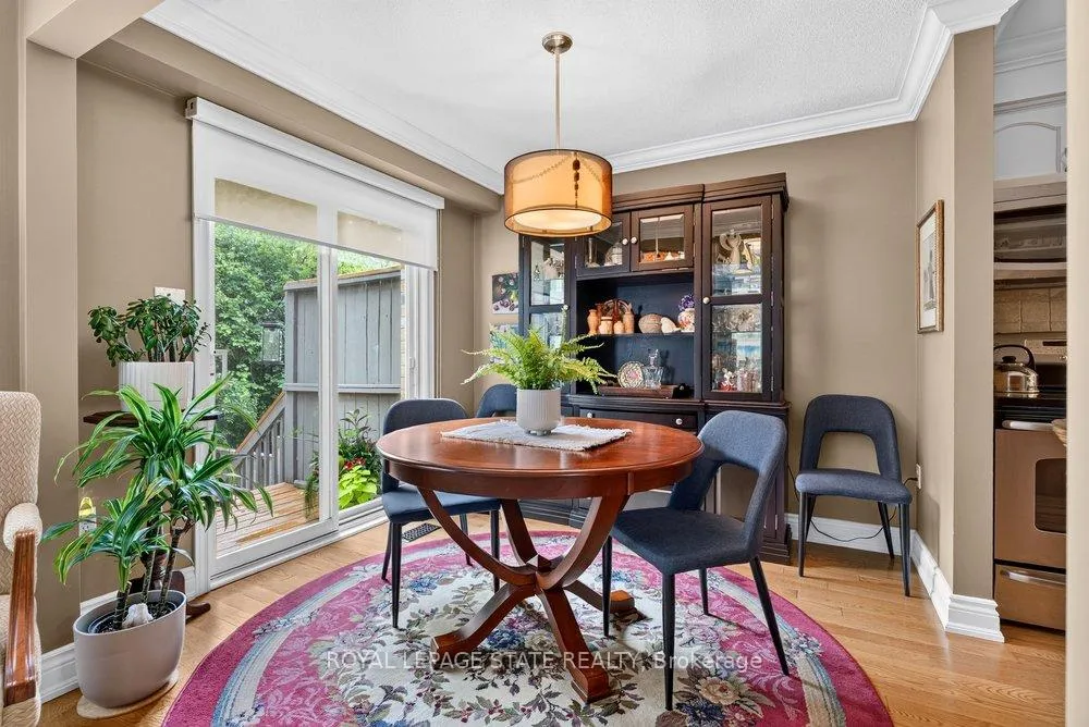Photo 3 of Unit 30, 44 Frances Avenue, Hamilton, Lakeshore — HOMEH