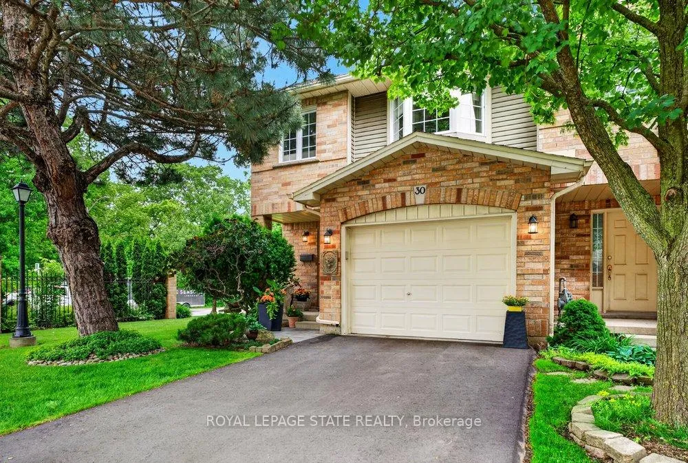 Photo 11 of Unit 30, 44 Frances Avenue, Hamilton, Lakeshore — HOMEH