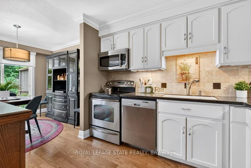 Photo 23 of Unit 30, 44 Frances Avenue, Hamilton, Lakeshore — HOMEH