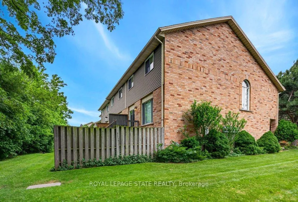 Photo 42 of Unit 30, 44 Frances Avenue, Hamilton, Lakeshore — HOMEH