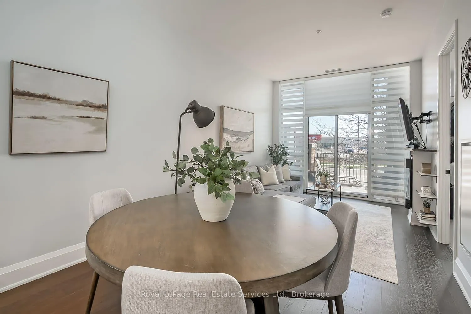 Photo 13 of Unit 121, 2480 Prince Michael Drive, Oakville, Joshua Creek — HOMEH