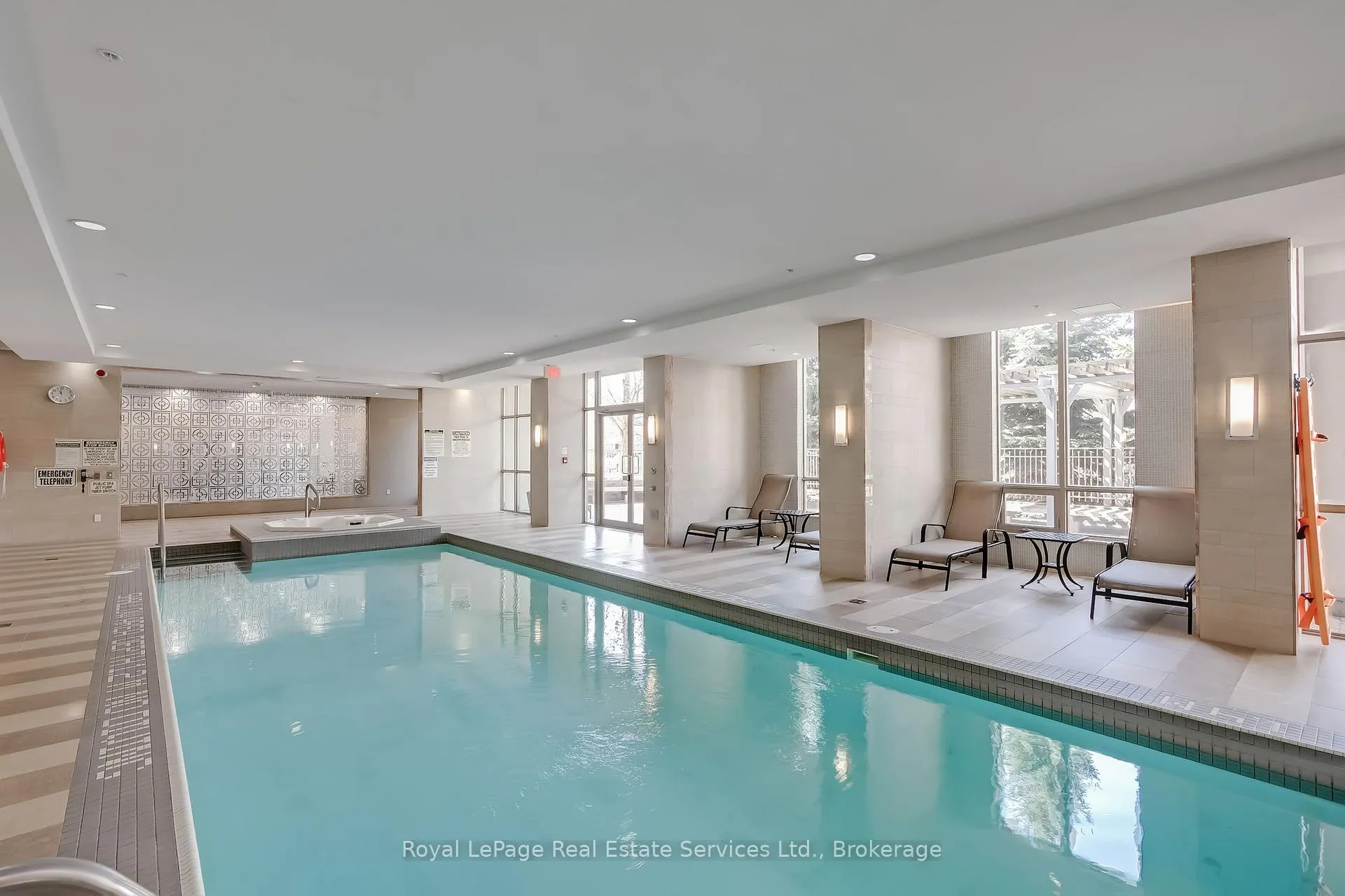 Photo 29 of Unit 121, 2480 Prince Michael Drive, Oakville, Joshua Creek — HOMEH