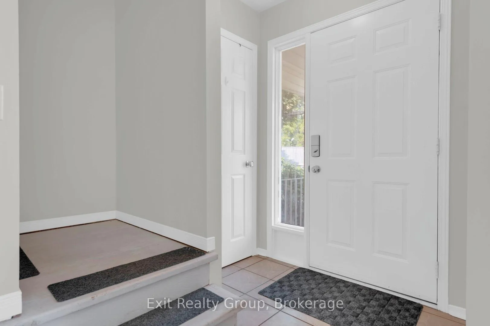 Photo 2 of 98 Octavia Street, Belleville, Belleville Ward — HOMEH