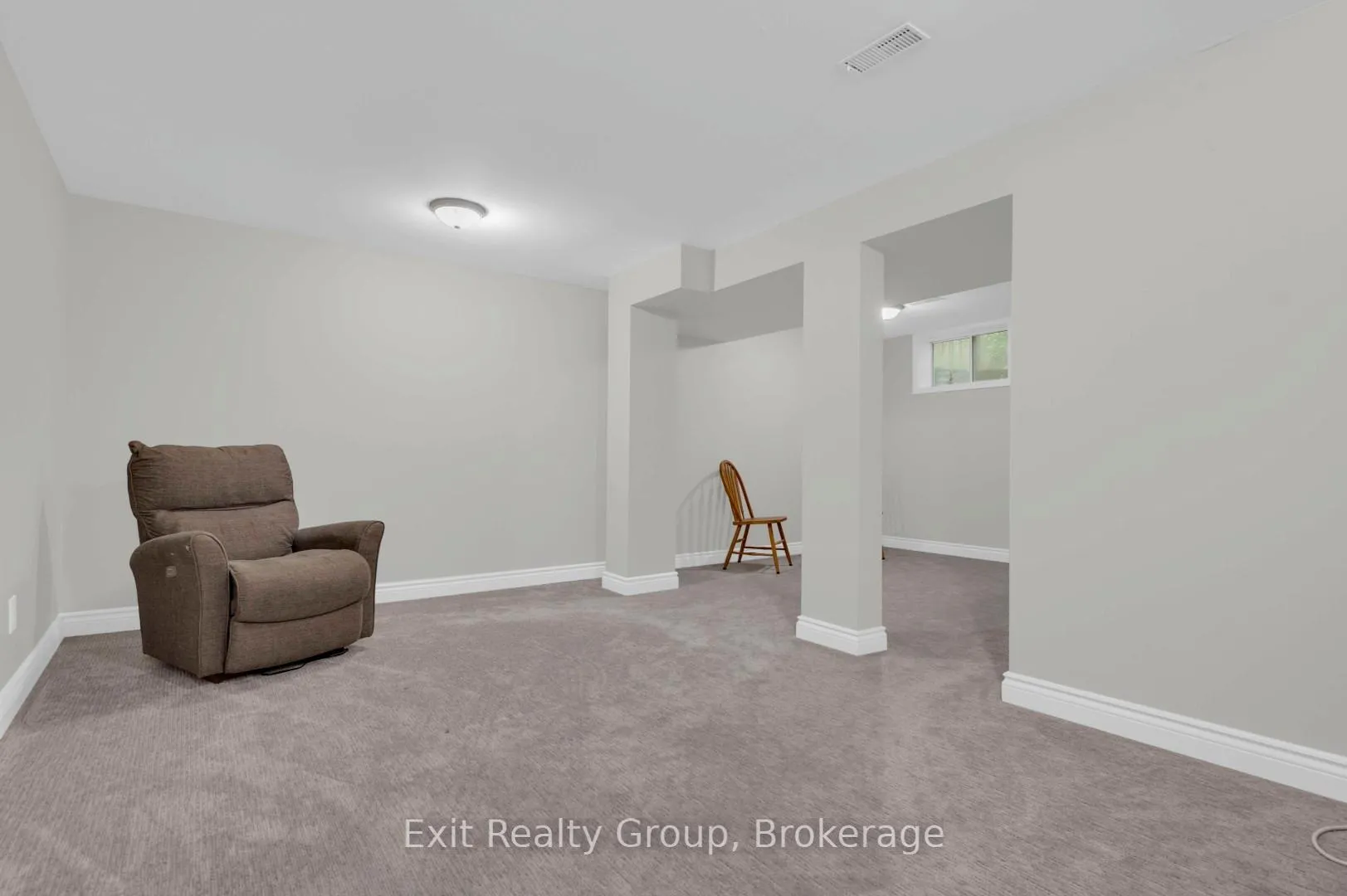 Photo 13 of 98 Octavia Street, Belleville, Belleville Ward — HOMEH