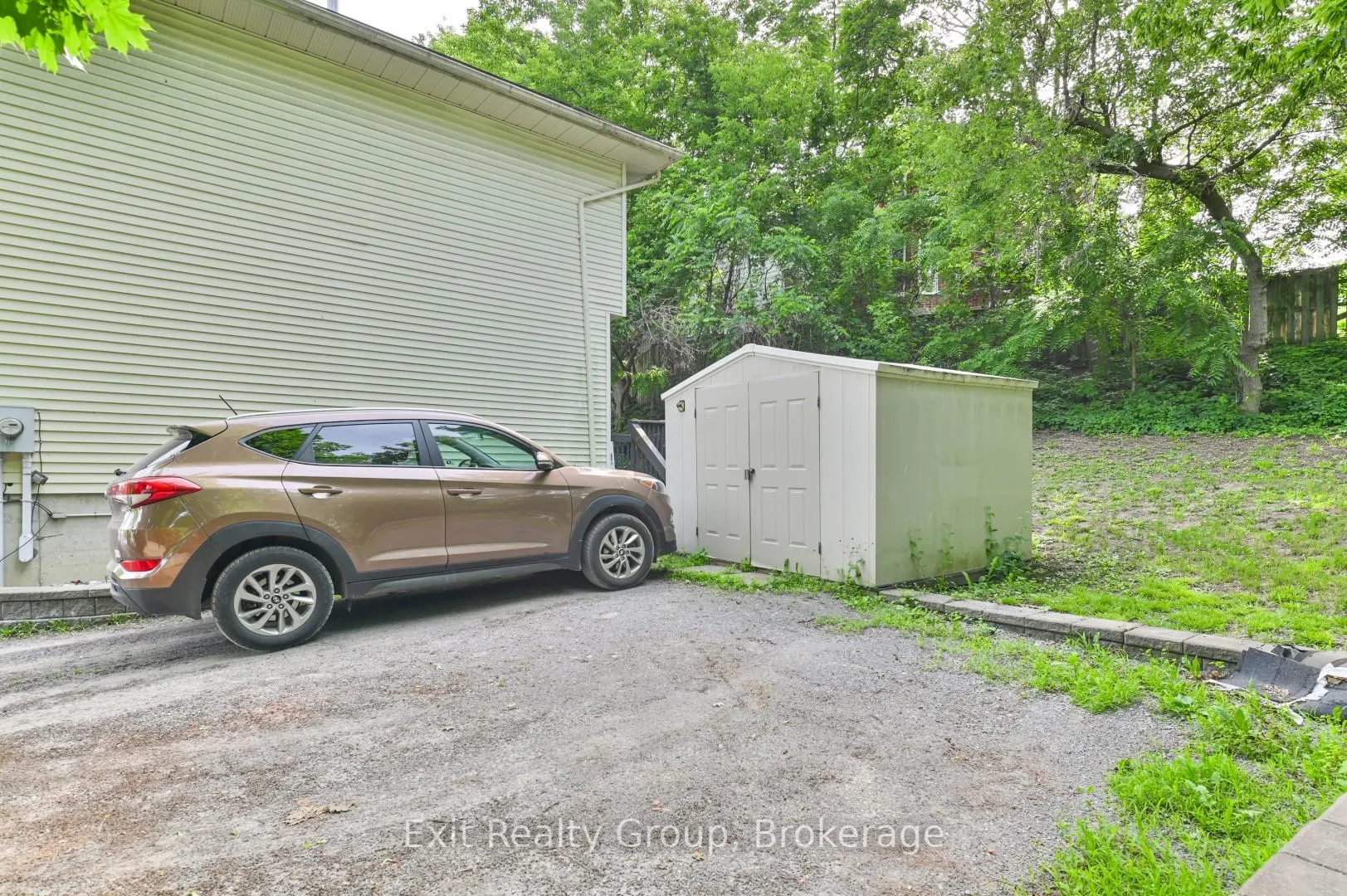 Photo 17 of 98 Octavia Street, Belleville, Belleville Ward — HOMEH