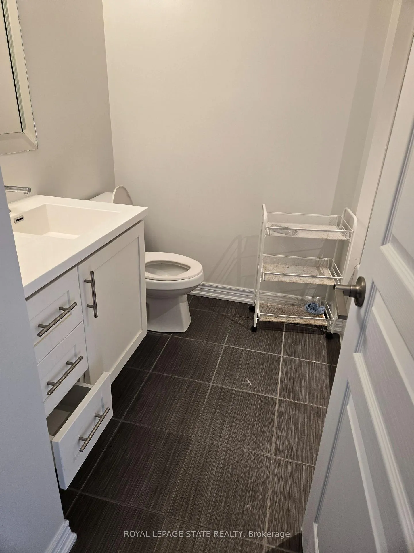 Photo 8 of Unit 180, 1890 Rymal Road E, Hamilton, Rural Glanbrook — HOMEH