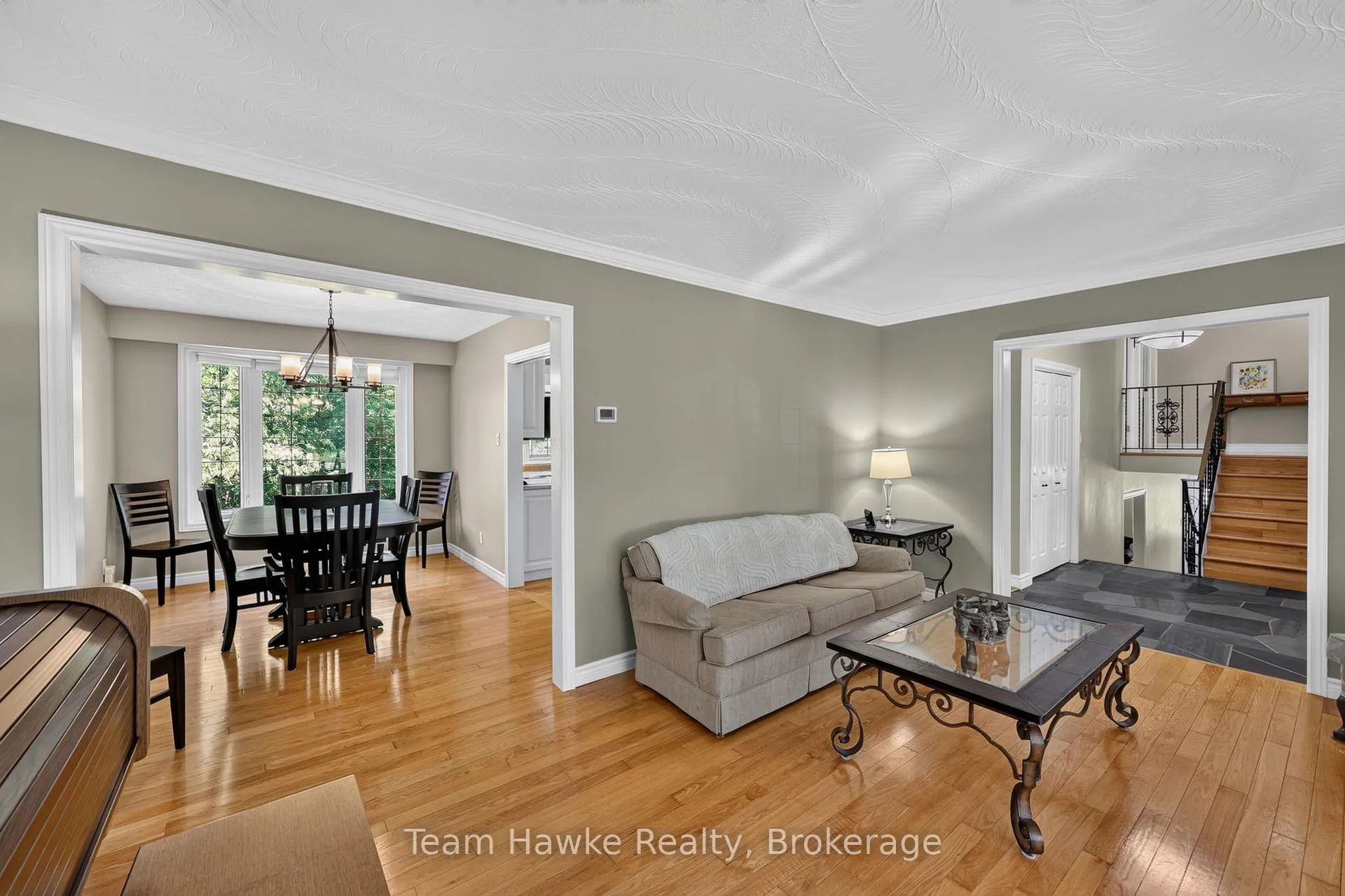 Photo 11 of 321 Glenbrook Drive, Midland — HOMEH