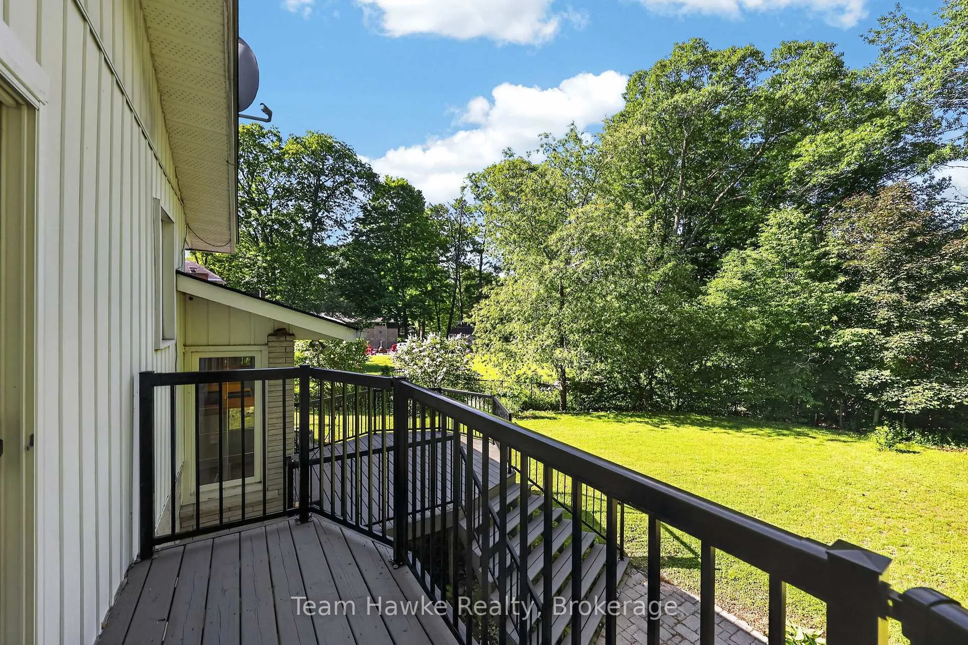 Photo 21 of 321 Glenbrook Drive, Midland — HOMEH