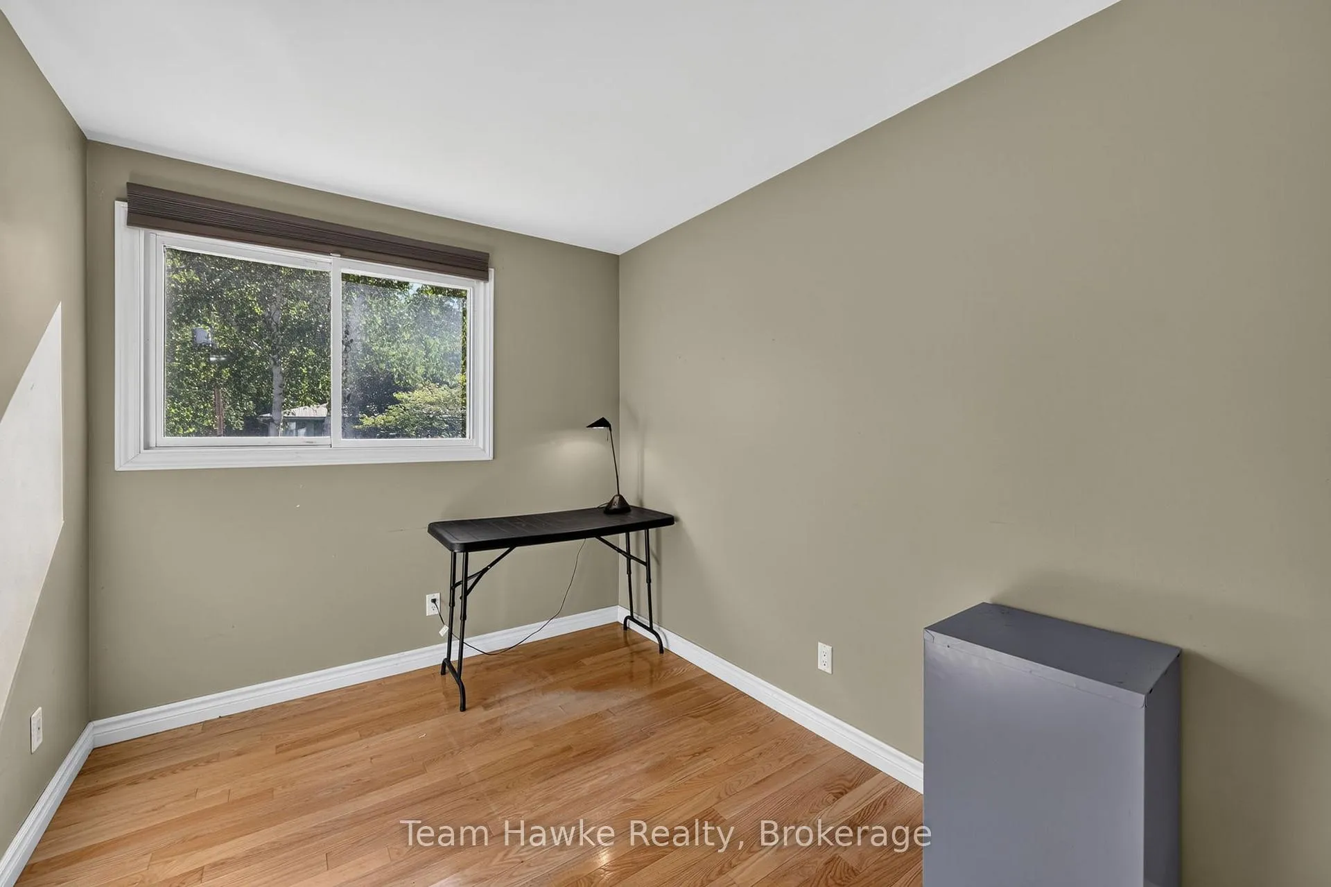 Photo 22 of 321 Glenbrook Drive, Midland — HOMEH