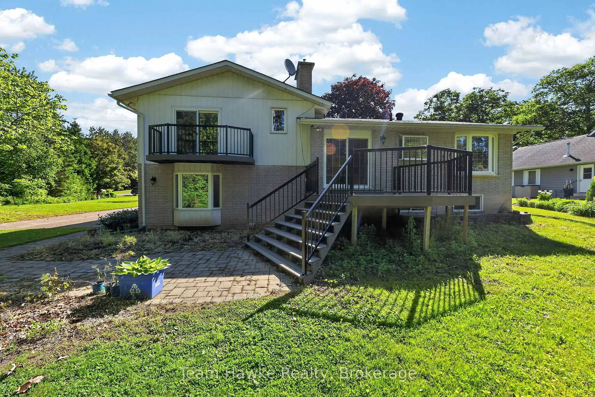 Photo 34 of 321 Glenbrook Drive, Midland — HOMEH