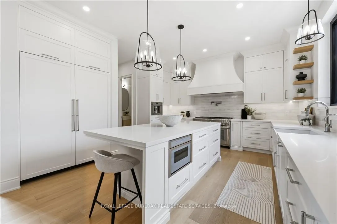 Photo 16 of 39 Credit Road, Caledon, Cheltenham — HOMEH