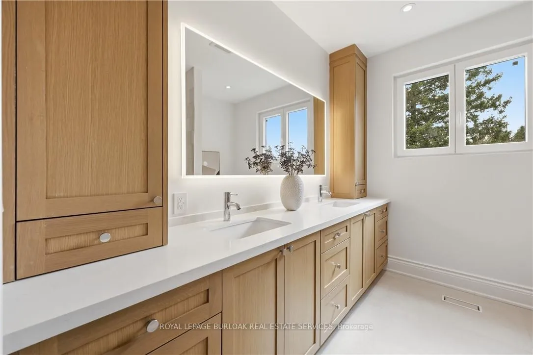 Photo 37 of 39 Credit Road, Caledon, Cheltenham — HOMEH