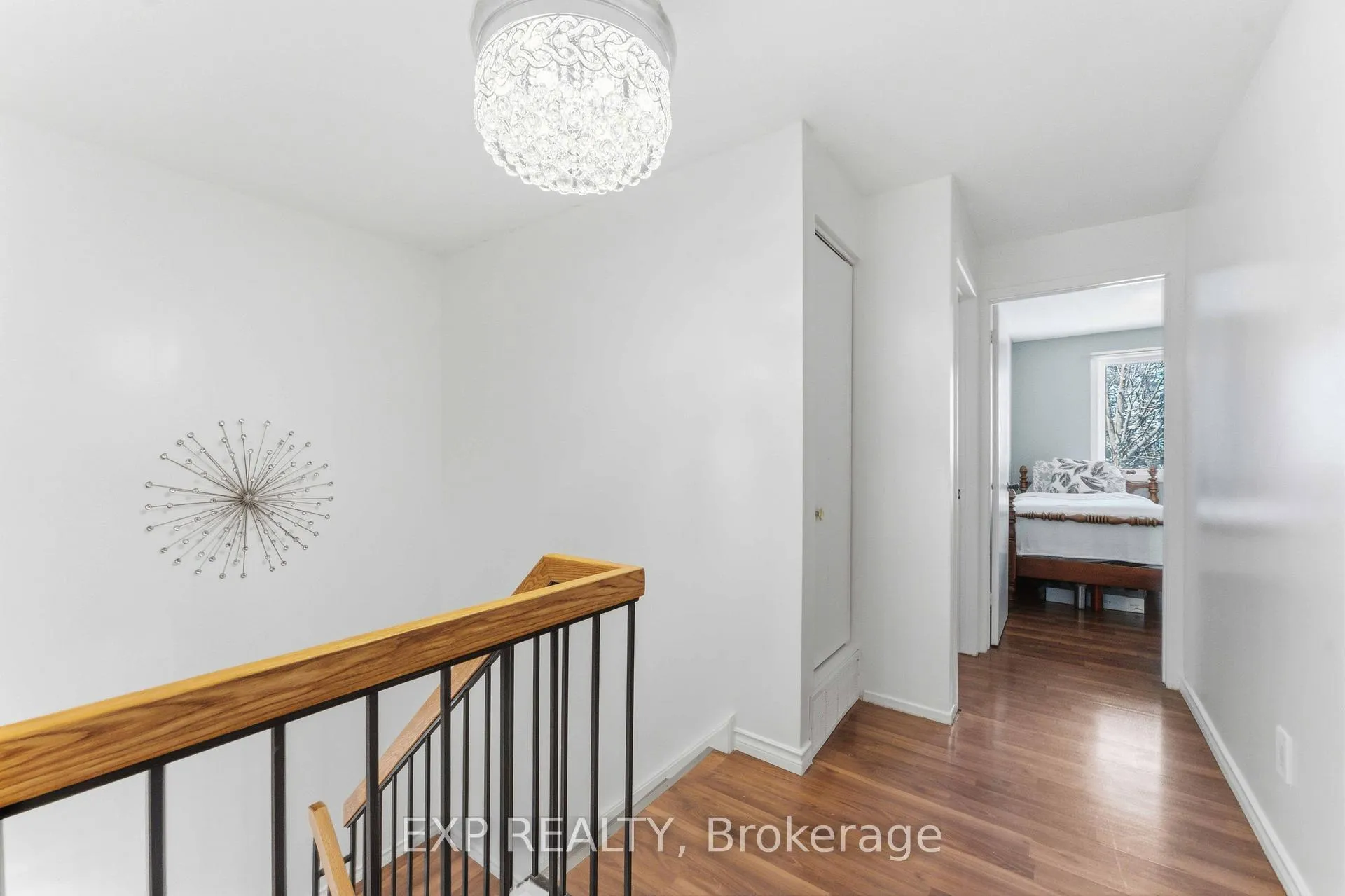 Photo 17 of Unit D, 146 Valley Stream Drive, Ottawa, Leslie Park — HOMEH