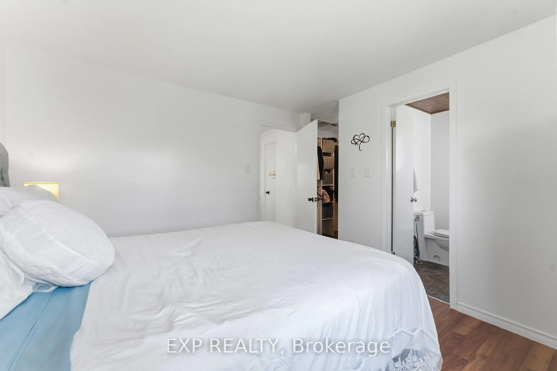 Photo 20 of Unit D, 146 Valley Stream Drive, Ottawa, Leslie Park — HOMEH