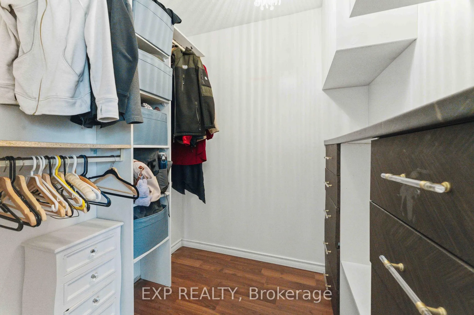 Photo 21 of Unit D, 146 Valley Stream Drive, Ottawa, Leslie Park — HOMEH