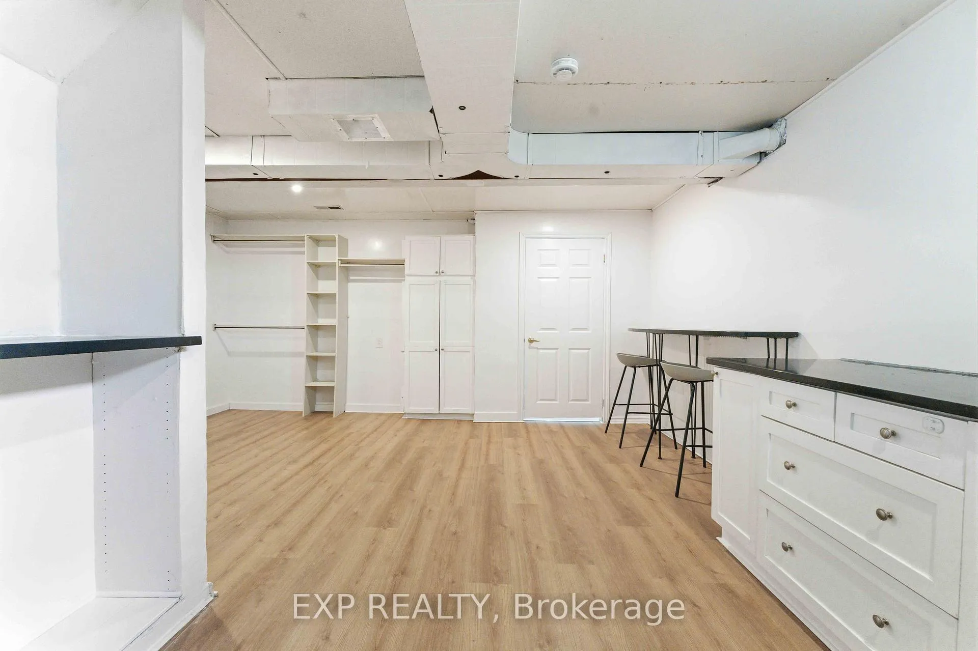 Photo 31 of Unit D, 146 Valley Stream Drive, Ottawa, Leslie Park — HOMEH