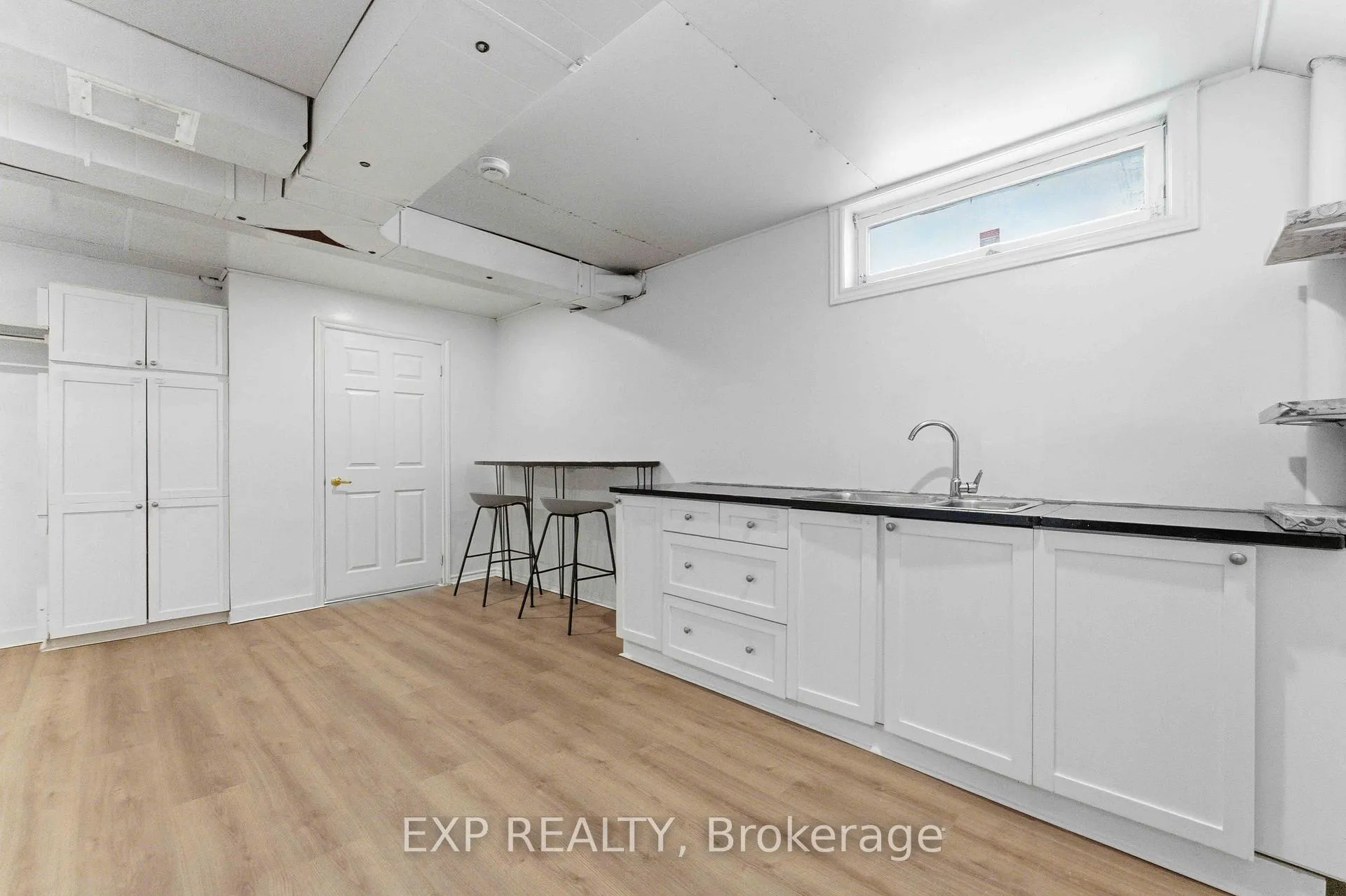 Photo 32 of Unit D, 146 Valley Stream Drive, Ottawa, Leslie Park — HOMEH