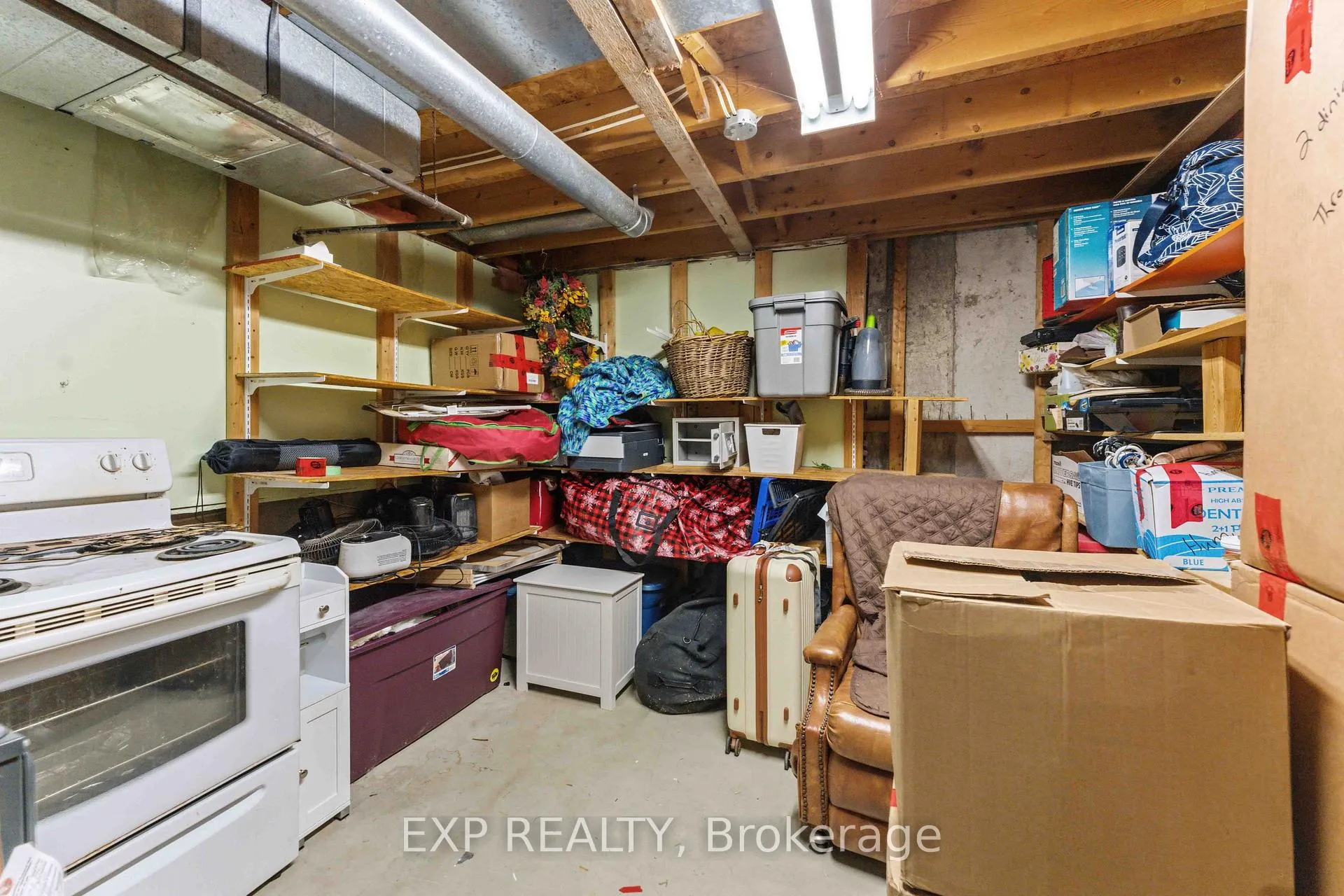 Photo 37 of Unit D, 146 Valley Stream Drive, Ottawa, Leslie Park — HOMEH