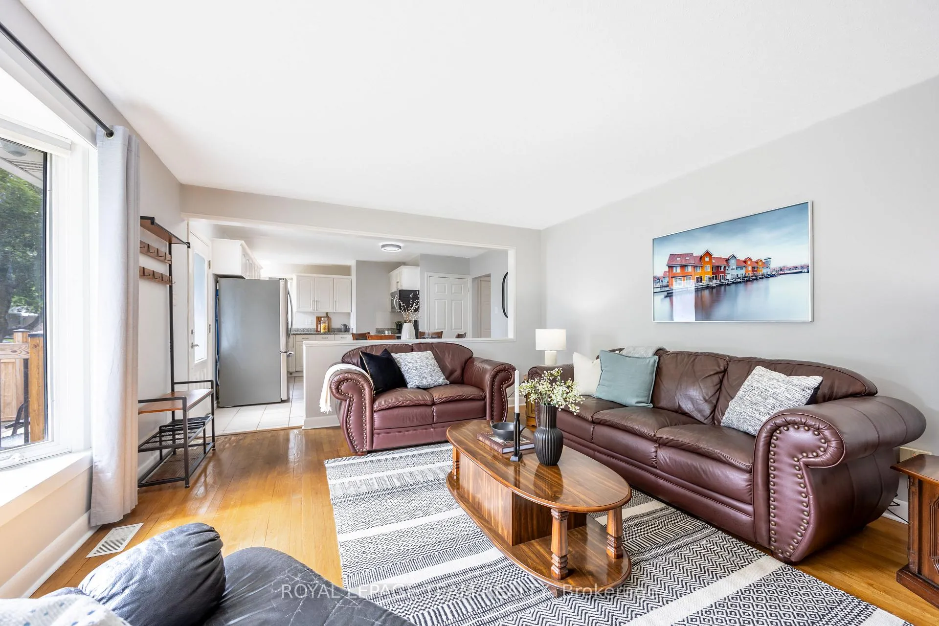 Photo 8 of 1293 Woodside Drive, Ottawa, Copeland Park — HOMEH