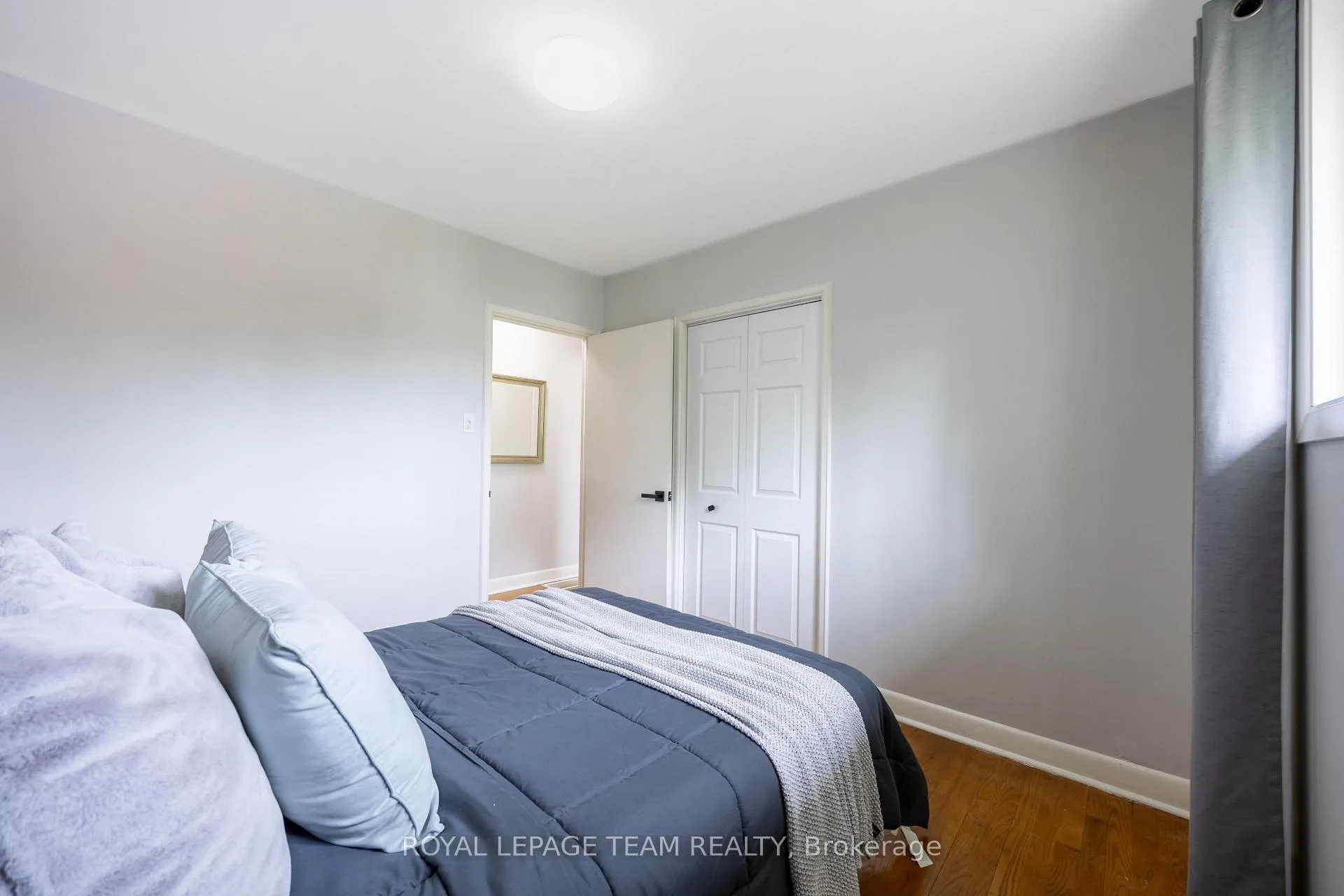 Photo 20 of 1293 Woodside Drive, Ottawa, Copeland Park — HOMEH