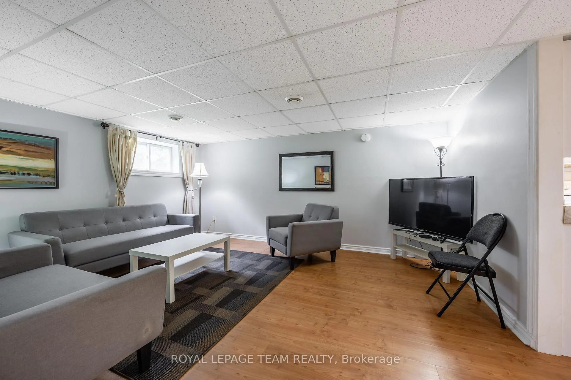 Photo 33 of 1293 Woodside Drive, Ottawa, Copeland Park — HOMEH