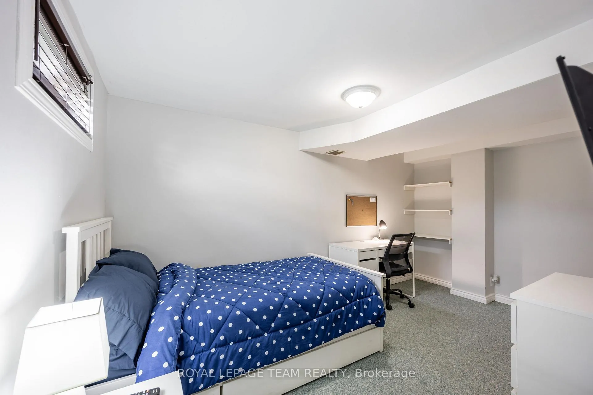 Photo 39 of 1293 Woodside Drive, Ottawa, Copeland Park — HOMEH