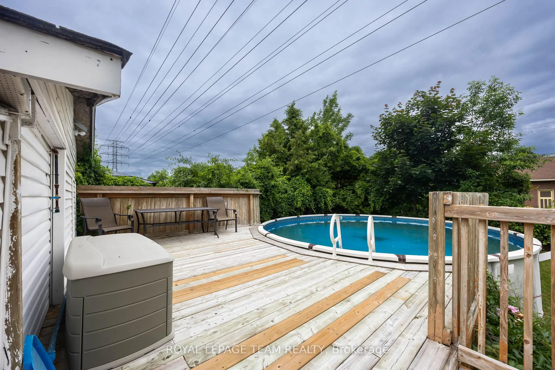 Photo 45 of 1293 Woodside Drive, Ottawa, Copeland Park — HOMEH